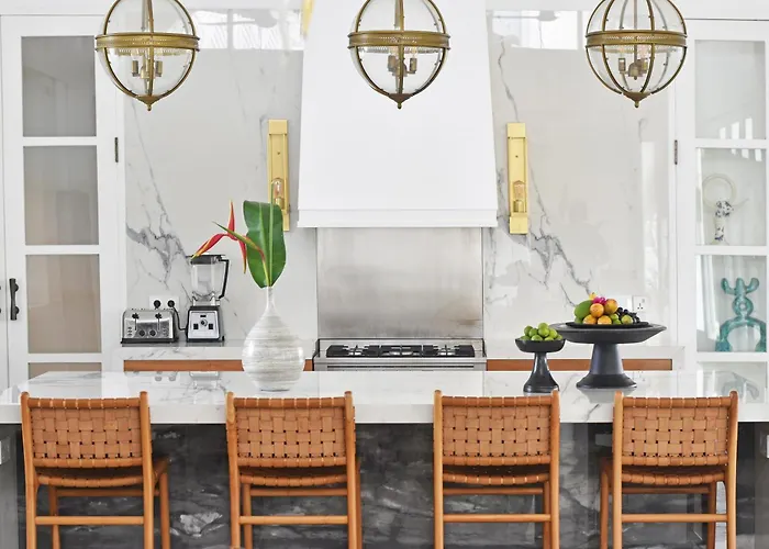 Villa Kasianda House - Private With Culinary Team, Butlers And Mixologists Canggu (Bali)